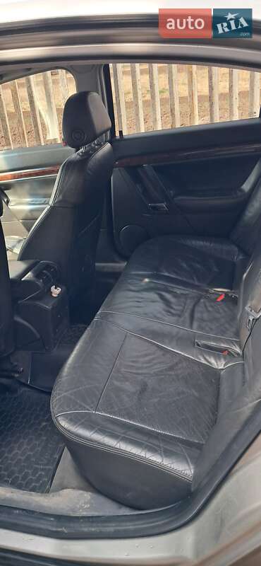 Седан Opel Vectra 2003 в Самборе