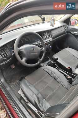 Седан Opel Vectra 1999 в 