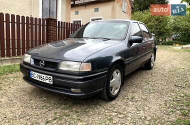 Седан Opel Vectra 1994 в Каменке-Бугской