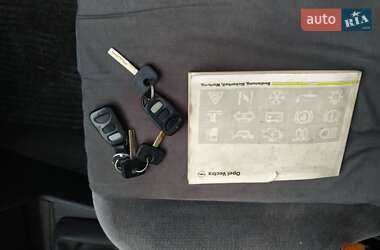 Седан Opel Vectra 1994 в 
