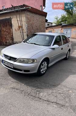 Ліфтбек Opel Vectra 2000 в Вінниці
