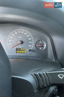 Седан Opel Vectra 2003 в 