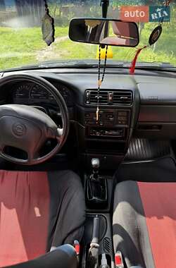 Седан Opel Vectra 1995 в 