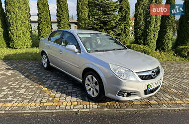 Седан Opel Vectra 2005 в 