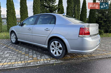 Седан Opel Vectra 2005 в 