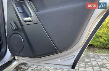 Седан Opel Vectra 2005 в 