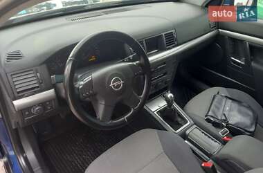 Седан Opel Vectra 2002 в 