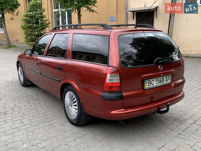 Універсал Opel Vectra 1998 в Львові