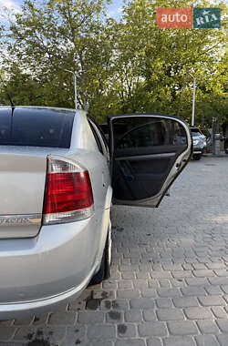 Седан Opel Vectra 2008 в 