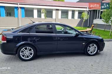 Лифтбек Opel Vectra 2003 в 