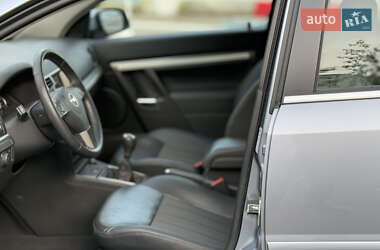 Ліфтбек Opel Vectra 2008 в 