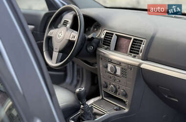 Ліфтбек Opel Vectra 2008 в 