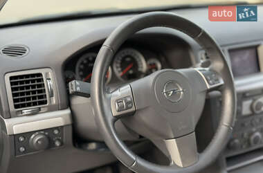 Ліфтбек Opel Vectra 2008 в 