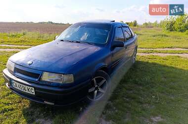 Ліфтбек Opel Vectra 1990 в Немирові