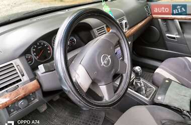 Седан Opel Vectra 2004 в Києві
