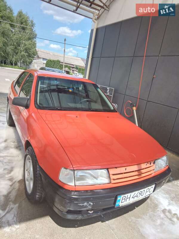 Лифтбек Opel Vectra 1991 в Беляевке