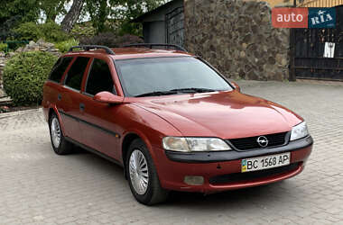 Універсал Opel Vectra 1998 в Львові