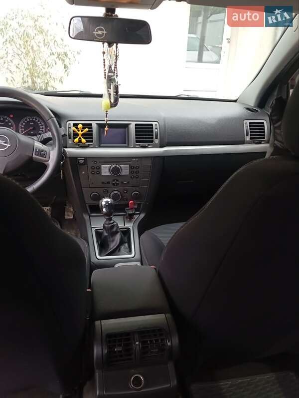 Седан Opel Vectra 2005 в Ивано-Франковске фото 8 Седан Opel Vectra 2005 в Ивано-Франковске