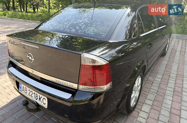 Седан Opel Vectra 2005 в 