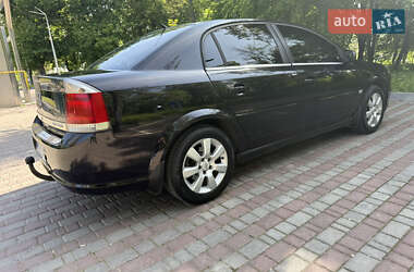Седан Opel Vectra 2005 в 