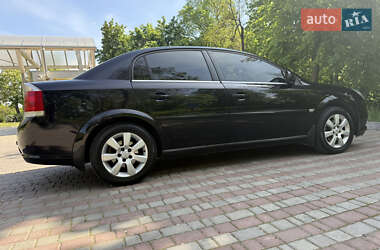 Седан Opel Vectra 2005 в 