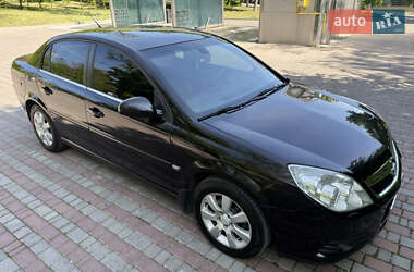 Седан Opel Vectra 2005 в 