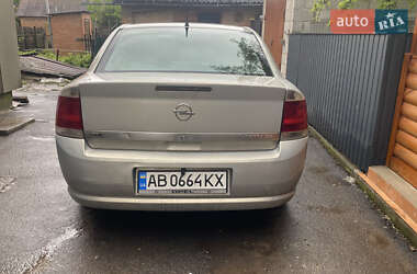 Седан Opel Vectra 2005 в 