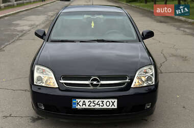 Седан Opel Vectra 2004 в 