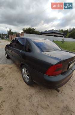 Седан Opel Vectra 1997 в 