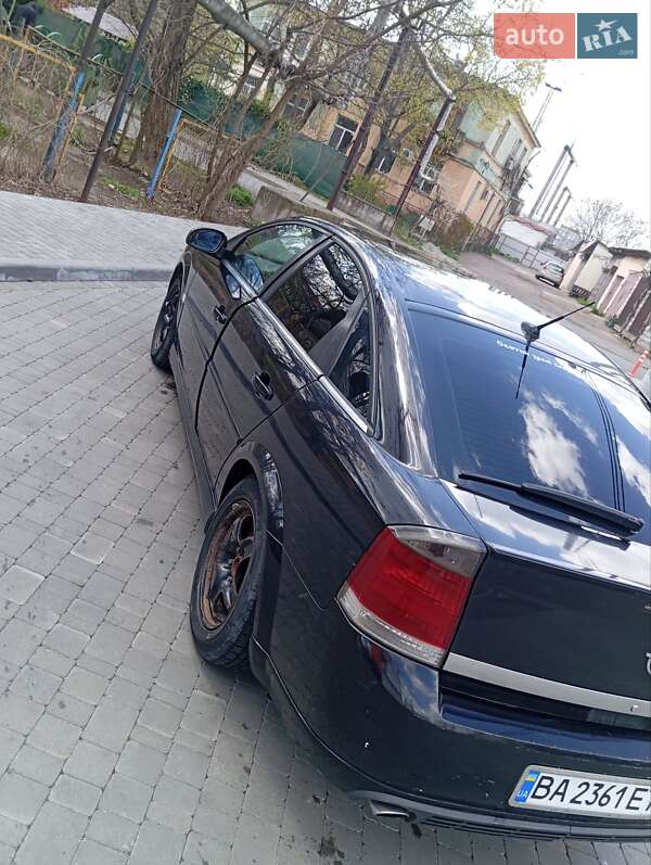 Opel Vectra 2004