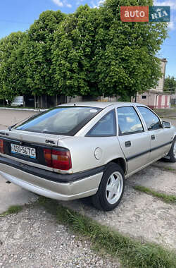 Ліфтбек Opel Vectra 1993 в 