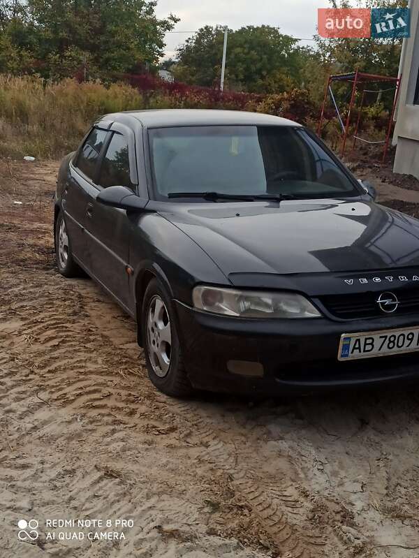 Седан Opel Vectra 1997 в Виннице