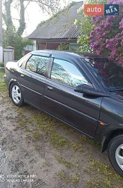 Седан Opel Vectra 1997 в 