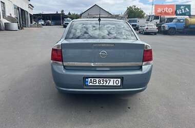 Седан Opel Vectra 2005 в 