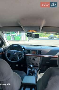 Седан Opel Vectra 2002 в 