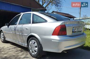Лифтбек Opel Vectra 1999 в 