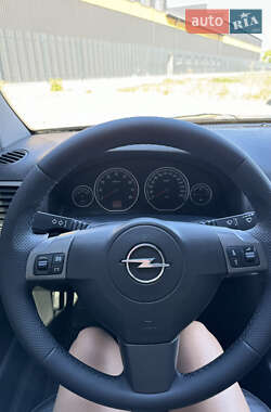 Седан Opel Vectra 2006 в 