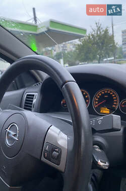 Седан Opel Vectra 2006 в 