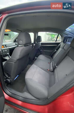 Седан Opel Vectra 2006 в 