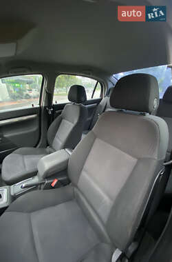 Седан Opel Vectra 2006 в 
