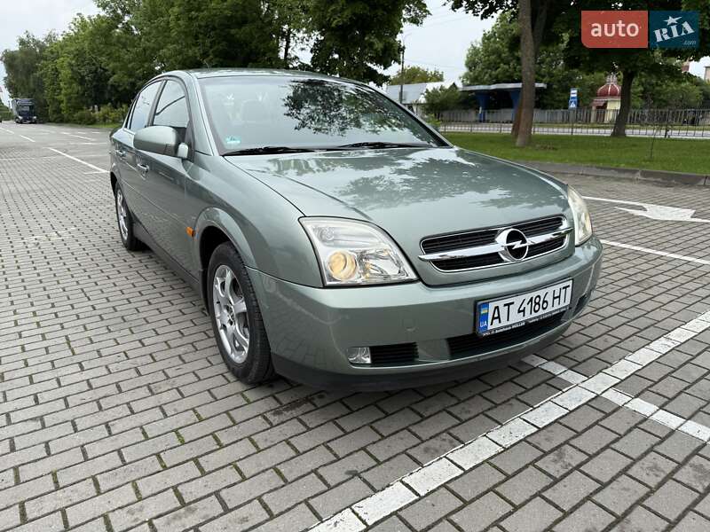 Седан Opel Vectra 2003 в 
