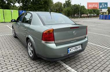 Седан Opel Vectra 2003 в 