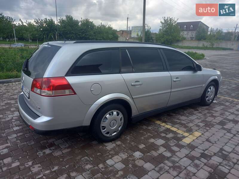 Универсал Opel Vectra 2007 в Теофиполе