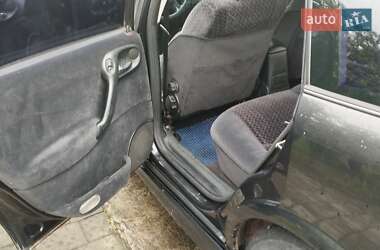 Лифтбек Opel Vectra 2000 в 