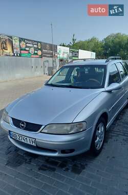 Универсал Opel Vectra 2001 в Калиновке