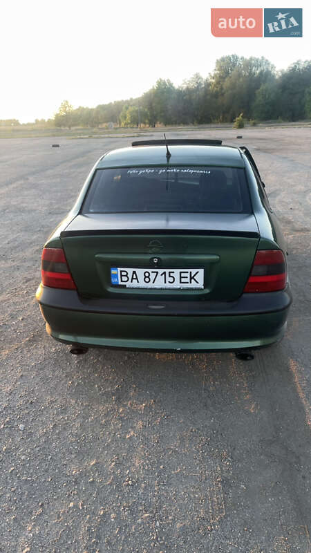 Седан Opel Vectra 1996 в Александровке