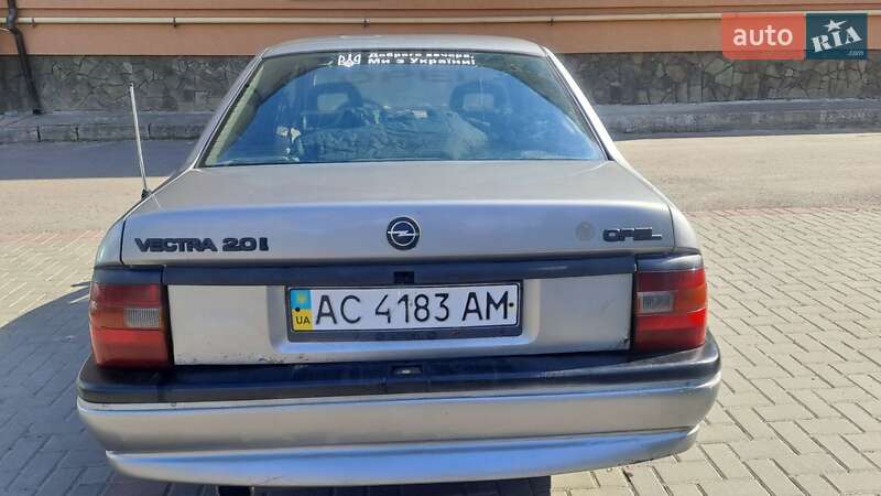 Седан Opel Vectra 1994 в Луцьку