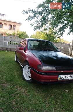 Седан Opel Vectra 1990 в Черновцах