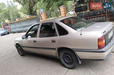 Седан Opel Vectra 1992 в Днепре