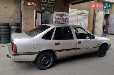 Седан Opel Vectra 1992 в Днепре